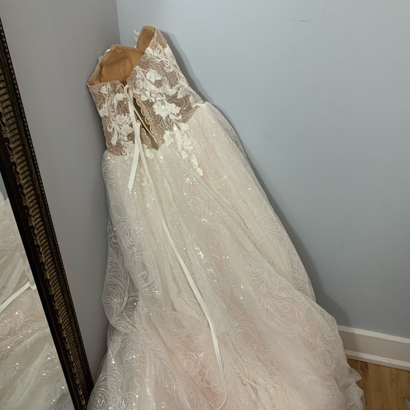 Maria Melnik Ines Wedding dress - Picture 3 of 9